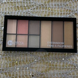 6 shades & 2 highlighter and Bronzer